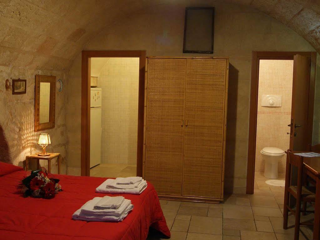 Borgo San Martino Hotel Bra Exterior photo