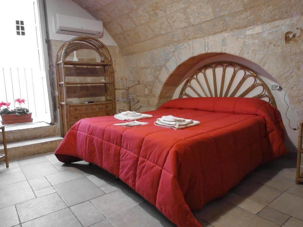 Borgo San Martino Hotel Bra Exterior photo