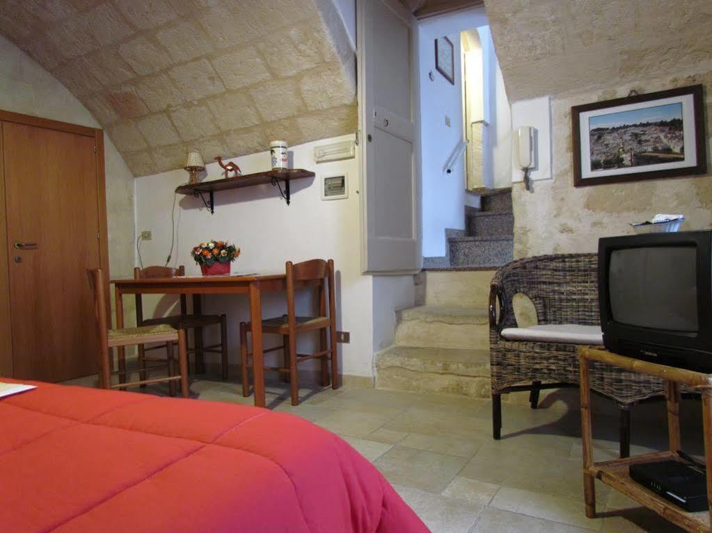 Borgo San Martino Hotel Bra Exterior photo